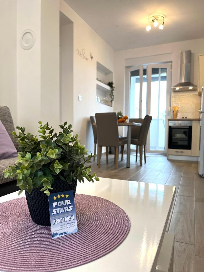 Four Stars Apartments سفيتي بيتار المظهر الخارجي الصورة