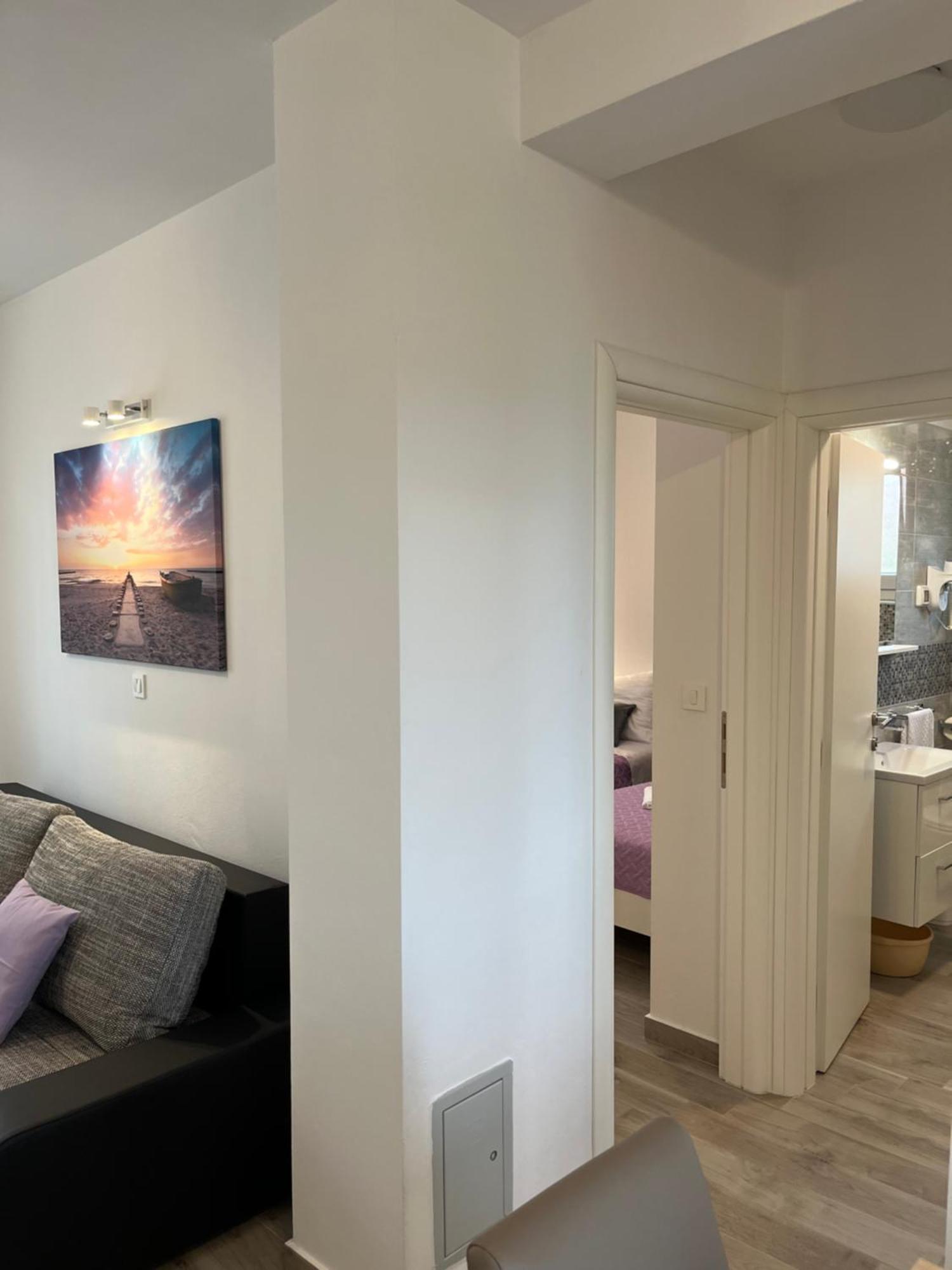 Four Stars Apartments سفيتي بيتار الغرفة الصورة