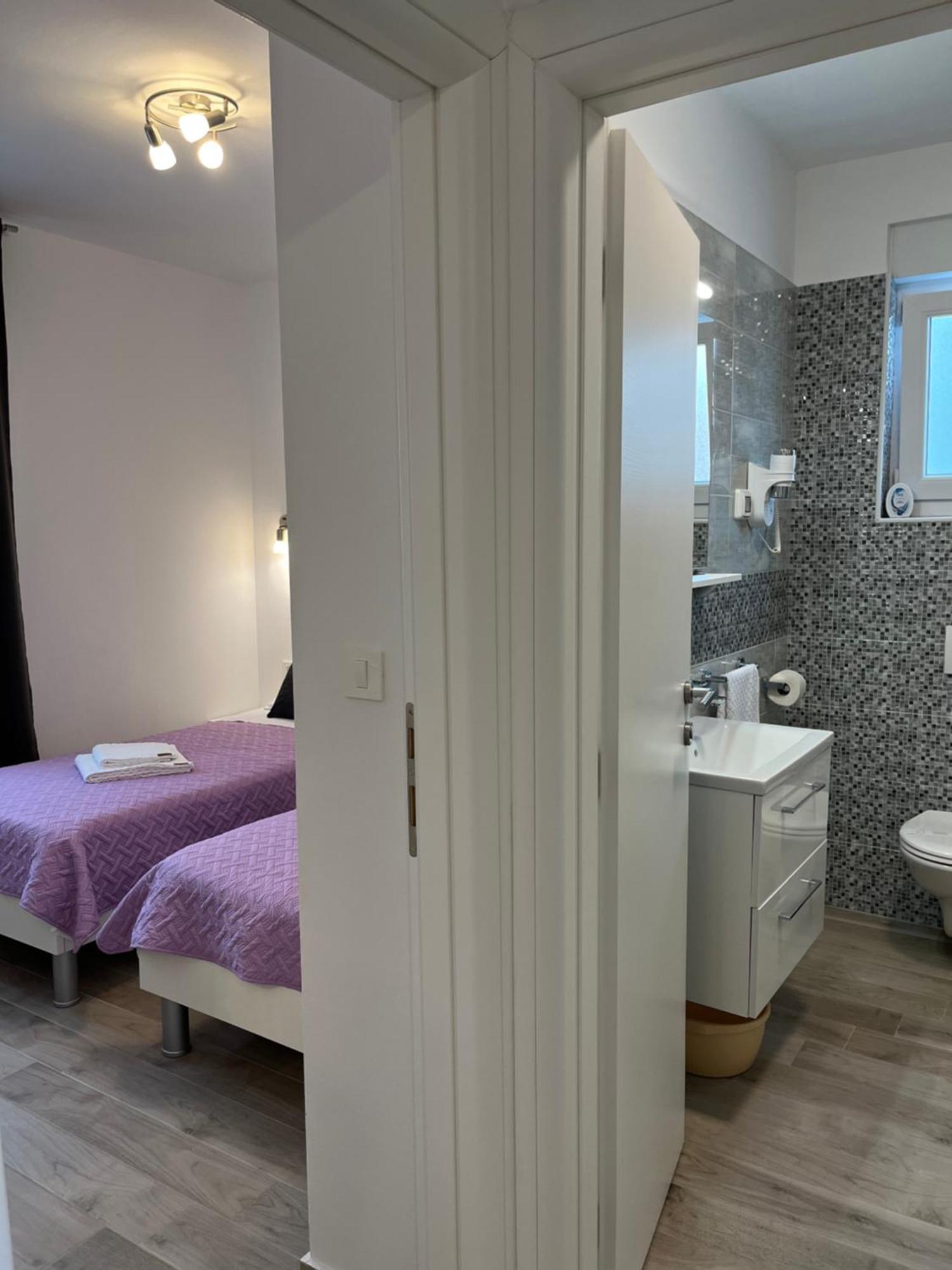 Four Stars Apartments سفيتي بيتار الغرفة الصورة